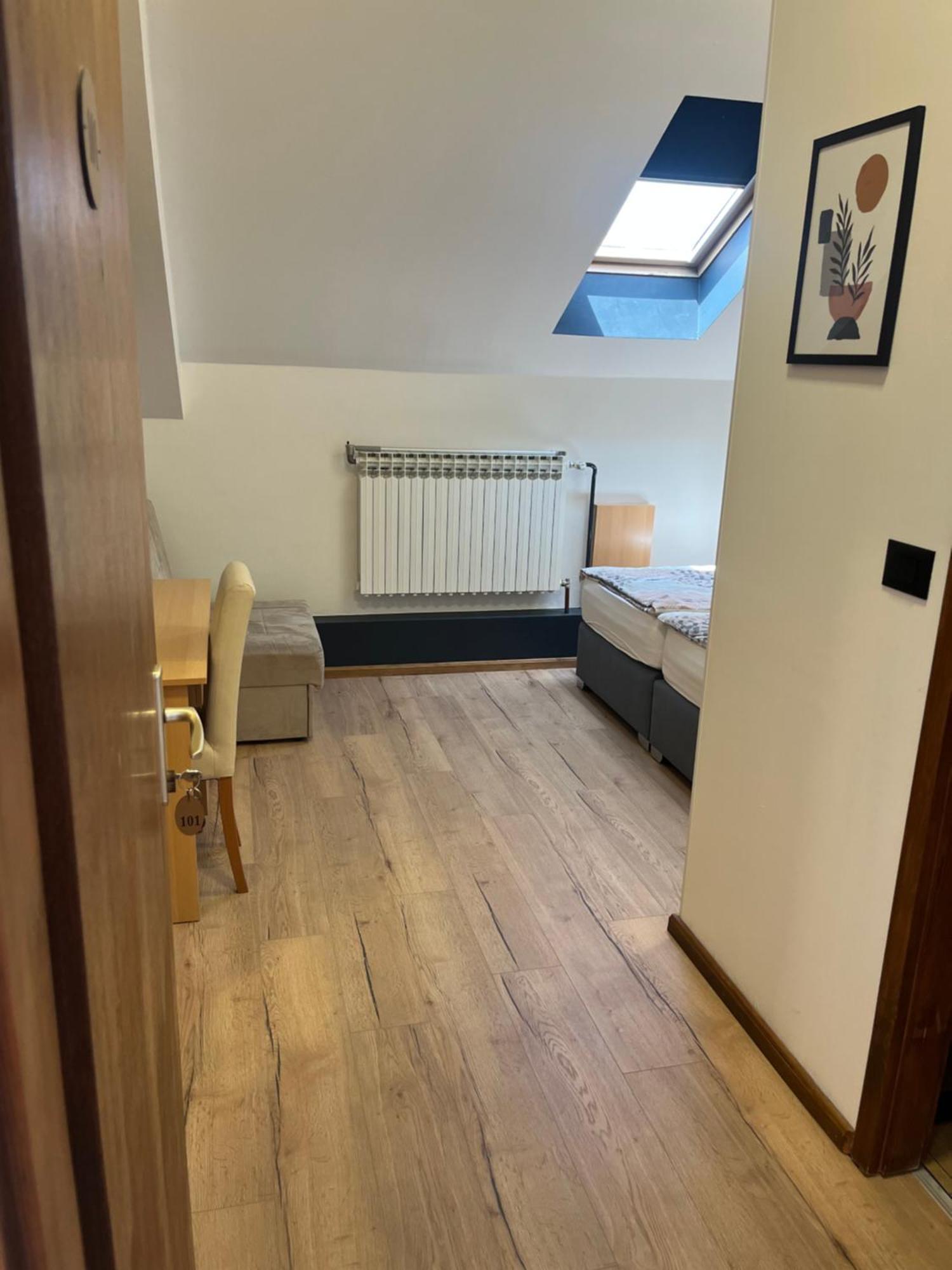 Rooms Lisnic Eszék Kültér fotó