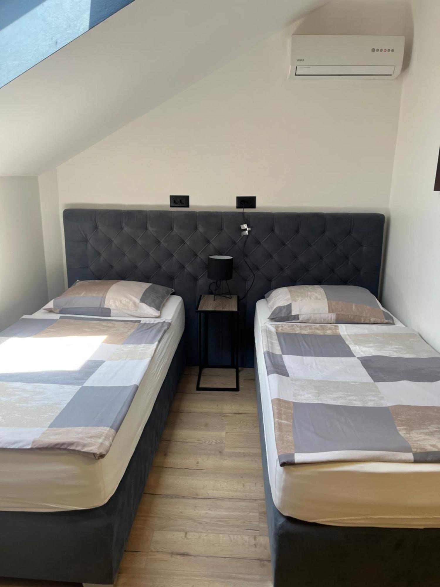 Rooms Lisnic Eszék Kültér fotó