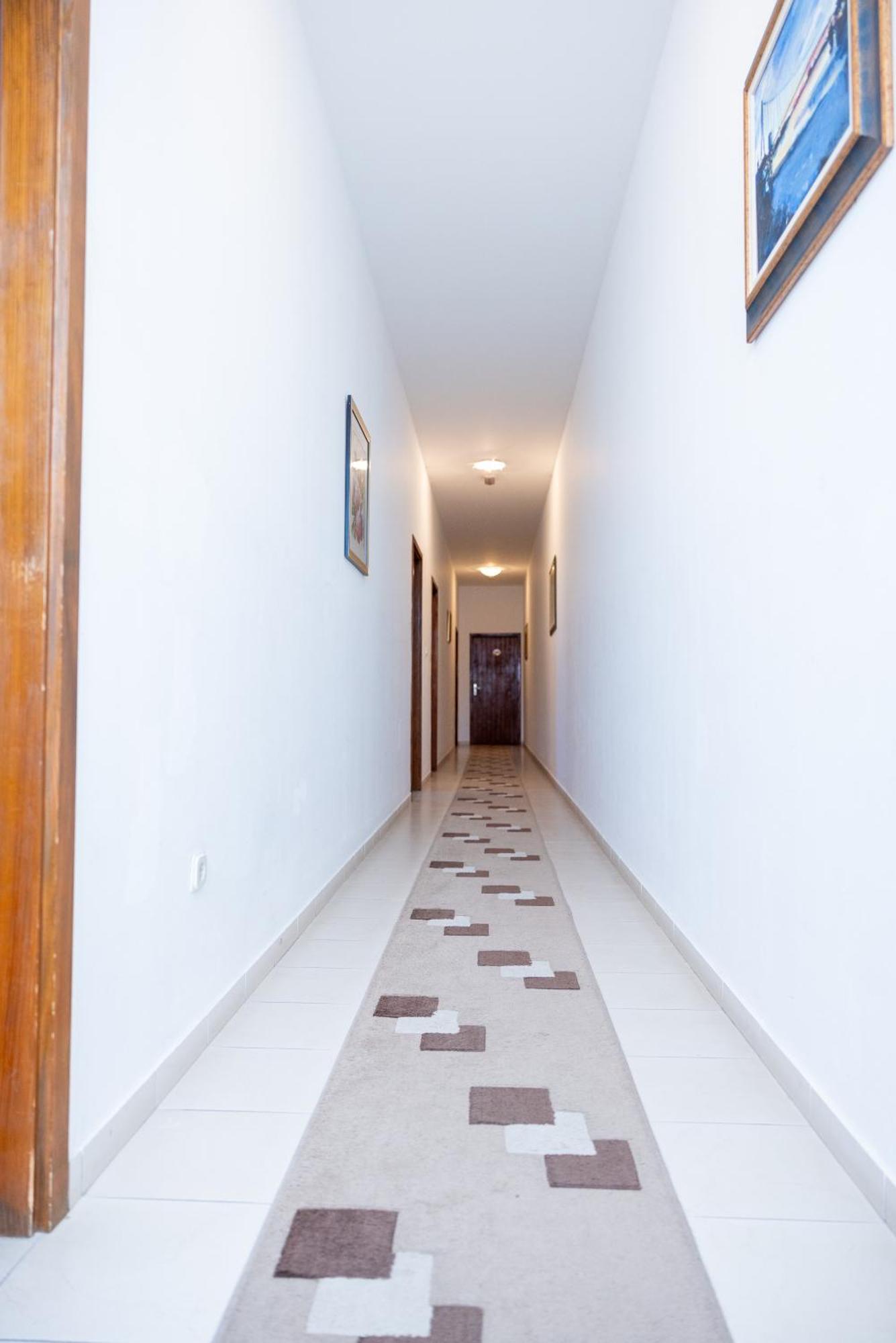 Rooms Lisnic Eszék Kültér fotó