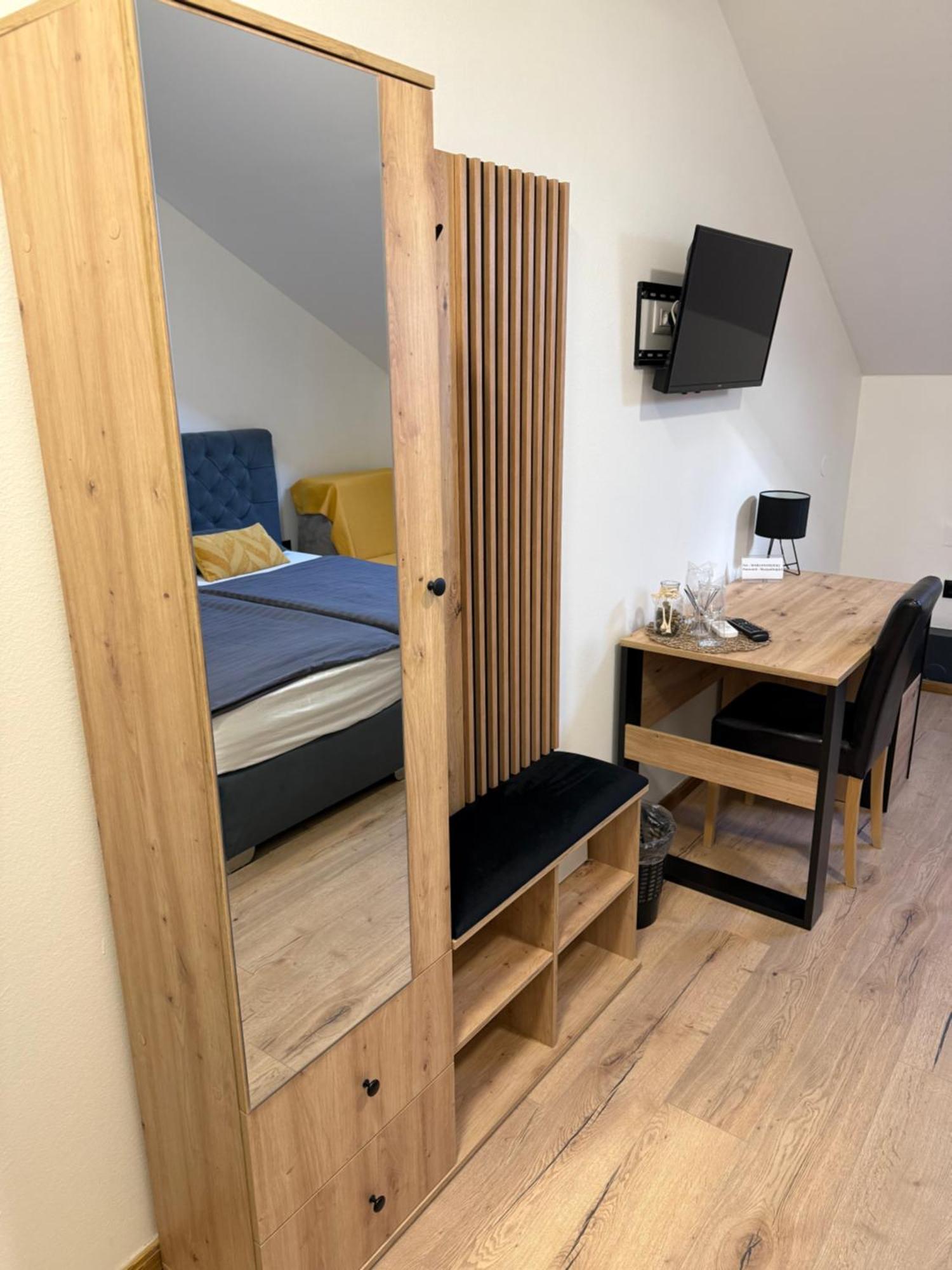 Rooms Lisnic Eszék Kültér fotó